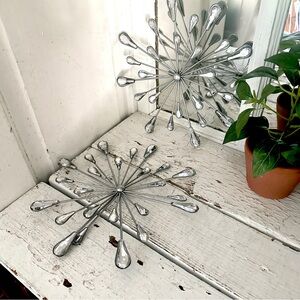 Silver Acrylic Rhinestone Burst Metal Wall Art Sunburst MCM Starburst Decor 9.5”